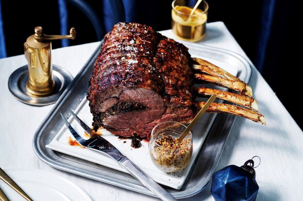 Beef rib roast, mushrooms, red onion and horseradish jam