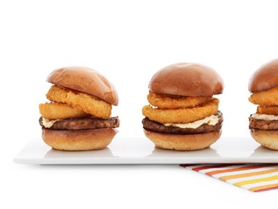 Beef sliders with horseradish cream