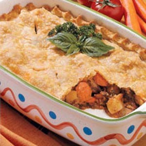 Beef stew skillet pie