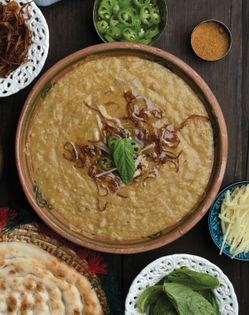 Beef stew with lentils and wheat (Haleem)