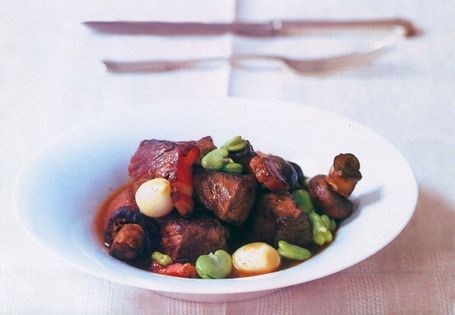 Beef stew with pearl onions, mushrooms, and bacon (Boeuf à la Bourguignonne)