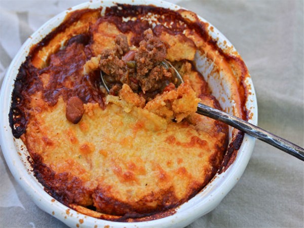 Beef tamale pie with cornmeal crust