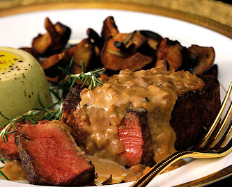 Beef tenderloin steaks with mustard-Cognac sauce