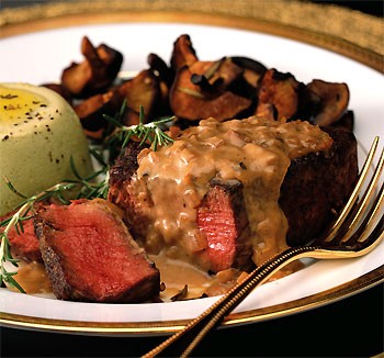 Beef tenderloin steaks with mustard-Cognac sauce