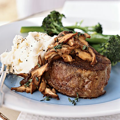 Beef tenderloin steaks with shiitake mushroom sauce