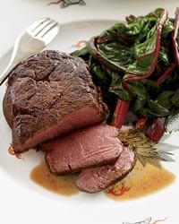 Beef tenderloin with aromatic Thai spices