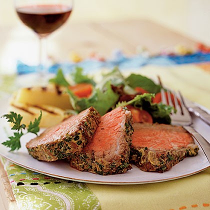 Beef tenderloin with mustard and herbs