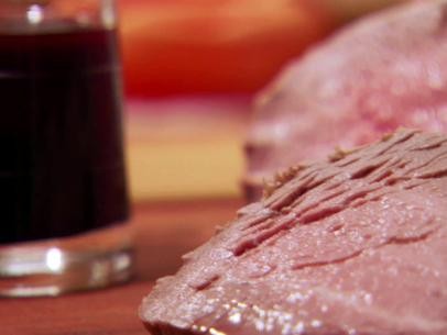 Beef tenderloin with Port sauce