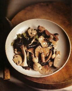 Beefsteak fungus and beetroot salad
