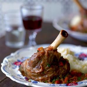 Beer-braised lamb shanks