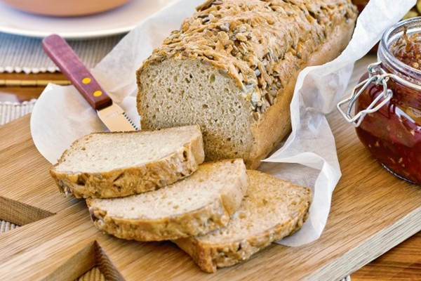 Beer bread with cheese & sunflower seed crust