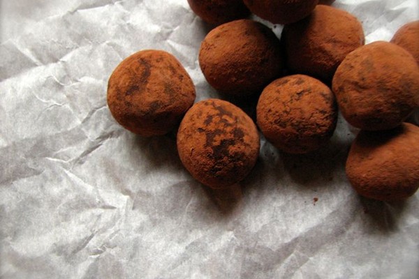 Beer chocolate truffles