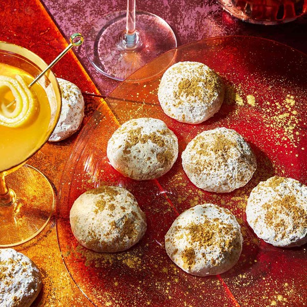 Bee's knees snowballs