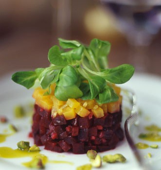 Beet and goat cheese salad with pistachios