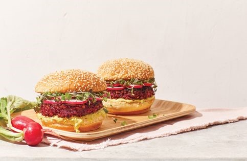 Beet and hazelnut burgers