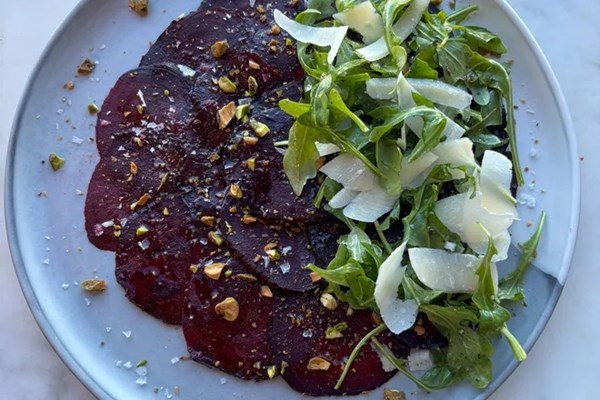 Beet carpaccio with pistachio & arugula