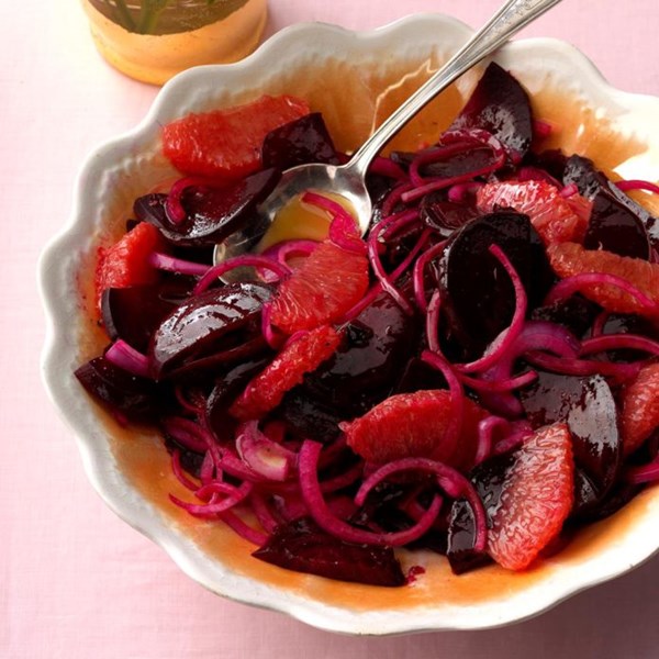 Beet, grapefruit & onion salad