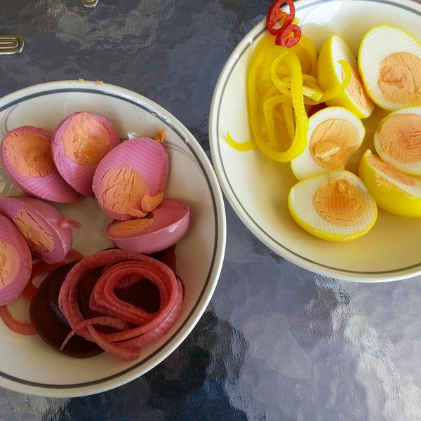 Beet 'n' pickled eggs