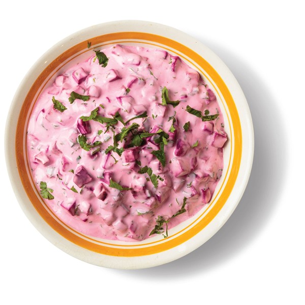 Beet raita