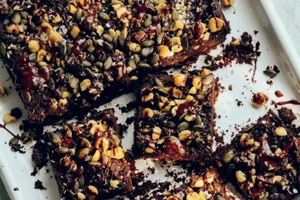 Beetroot & black bean brownie