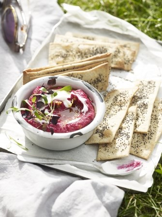 Beetroot & lemon houmous