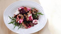 Beetroot and bacon salad