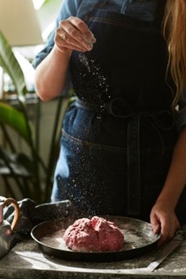 Beetroot and caraway soda bread