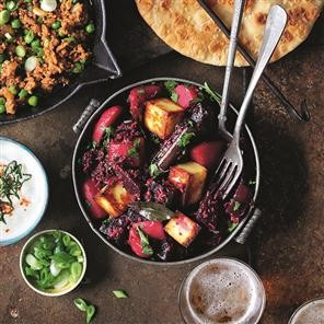 Beetroot and paneer with curry leaves