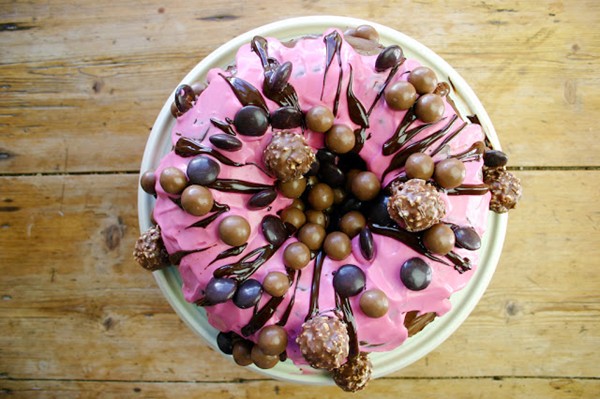 Beetroot and tumbling chocolate bundt cake