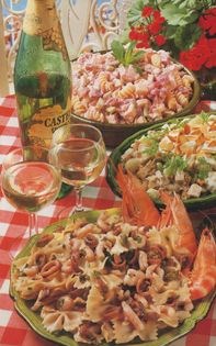 Beetroot, apple and pasta salad