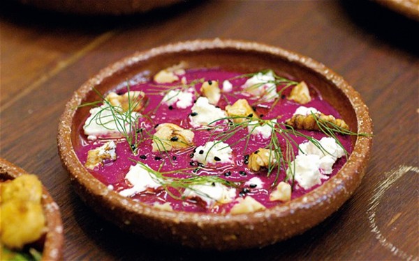 Beetroot borani
