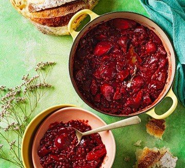 Beetroot bourguignon