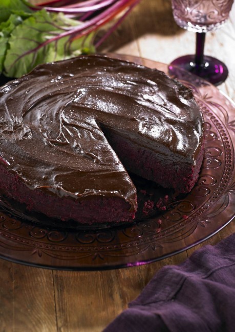 Beetroot chocolate mud cake