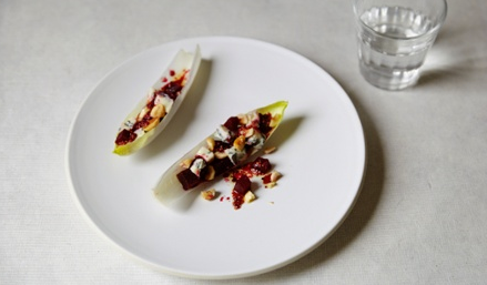 Beetroot, Gorgonzola and hazelnut salad