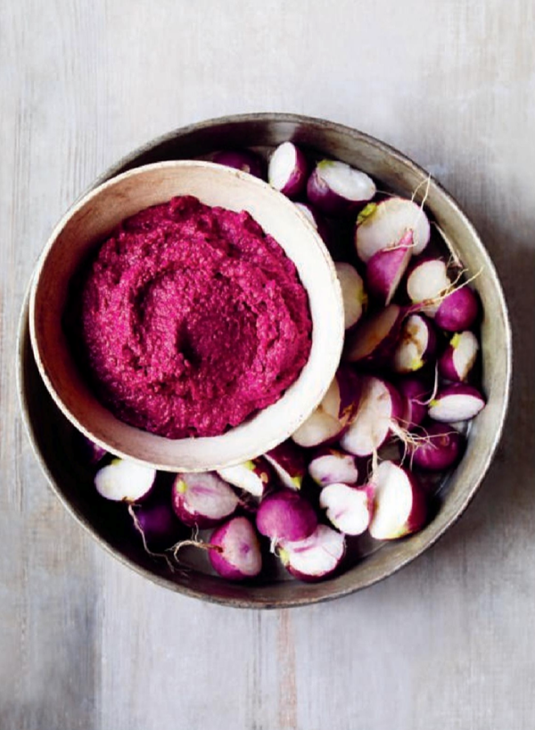 Beetroot hummus