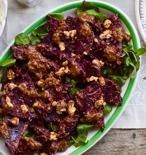 Beetroot in walnut and garlic paste