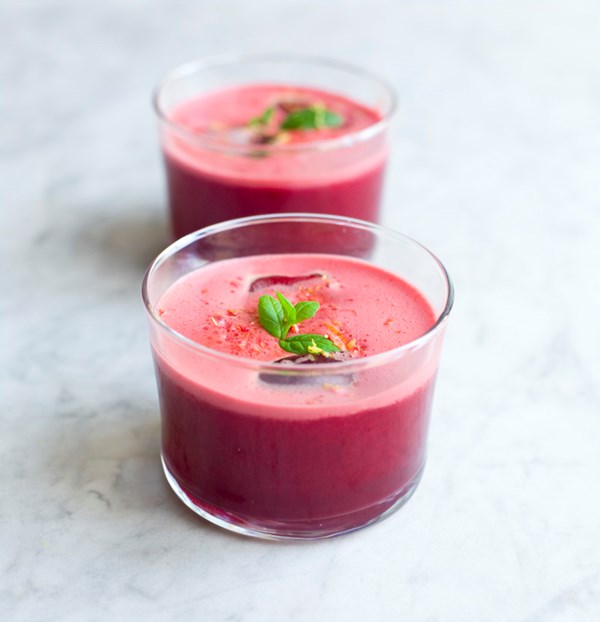 Beetroot juice & beetroot smoothie