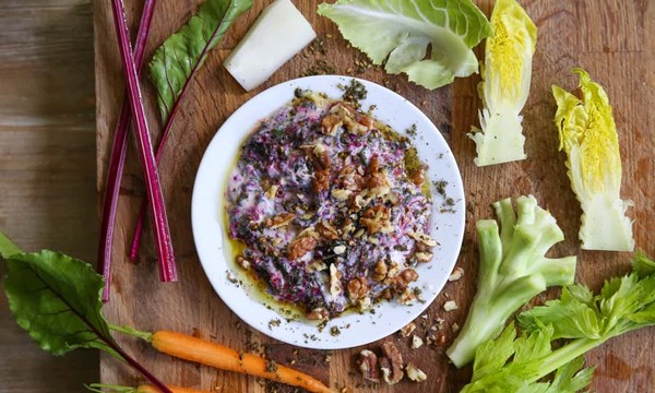 Beetroot leaf borani