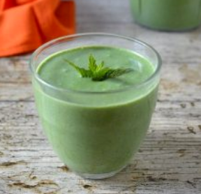 Beetroot leaf green smoothie