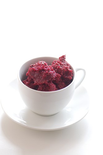 Beetroot pesto