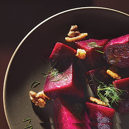 Beets with dill and walnuts