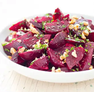 Beets with orange and walnuts