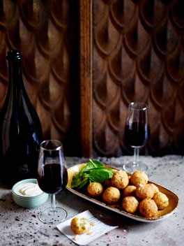 Beignets of spanner crab