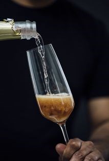 Bellini with cardamom and peppercorns