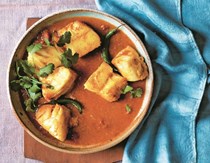 Bengali fish curry (Macher jhol)