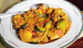 Bengali potato & zucchini curry