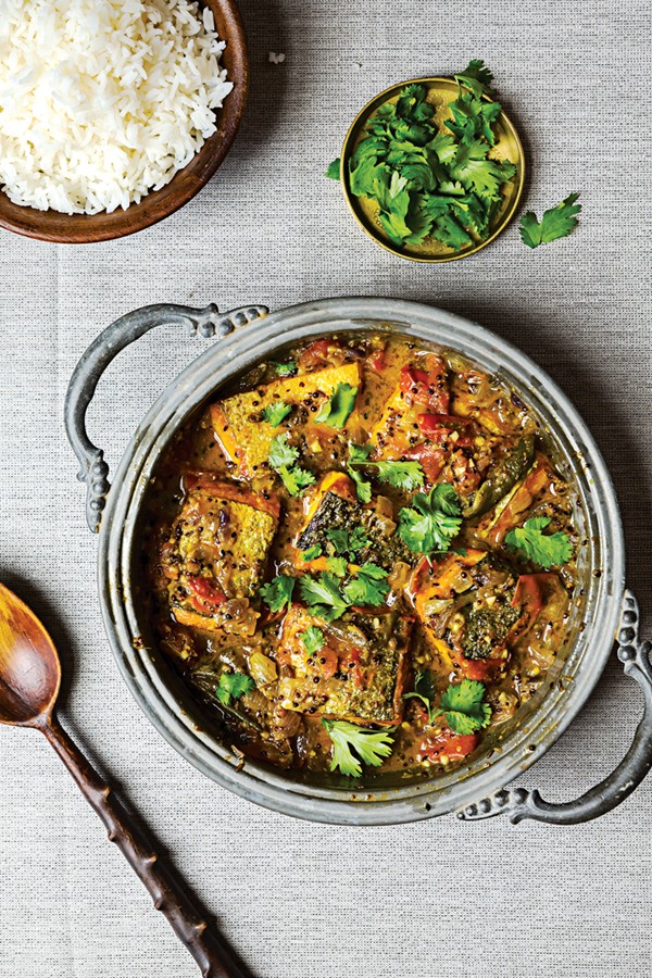 Bengali-style fish stew (Maacher jhol)