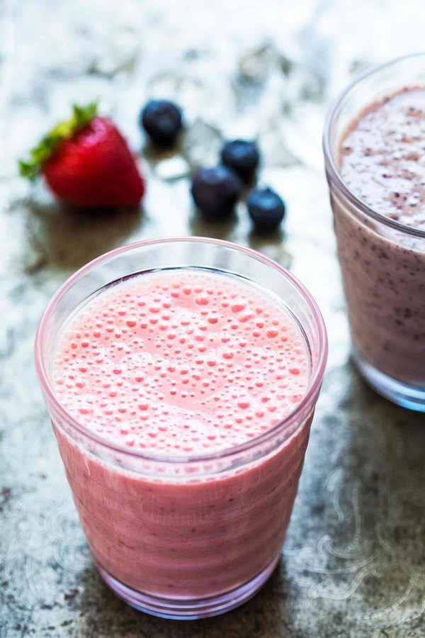 Berry banana smoothie