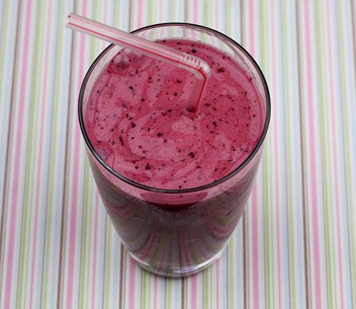 Berry banana smoothie 
