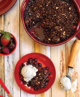 Berry cherry cocoa crumble